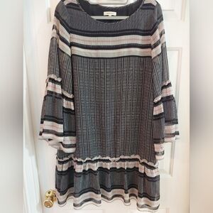 Max Studio Black and White Striped Ruffle Sleeve Tunic